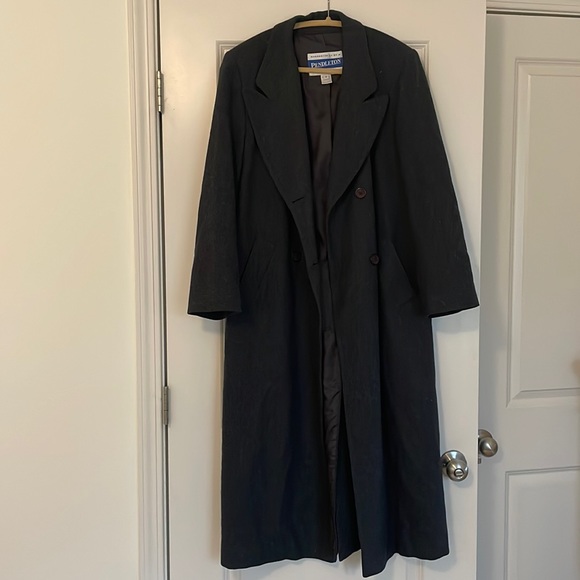 Pendleton coat - Picture 2 of 5